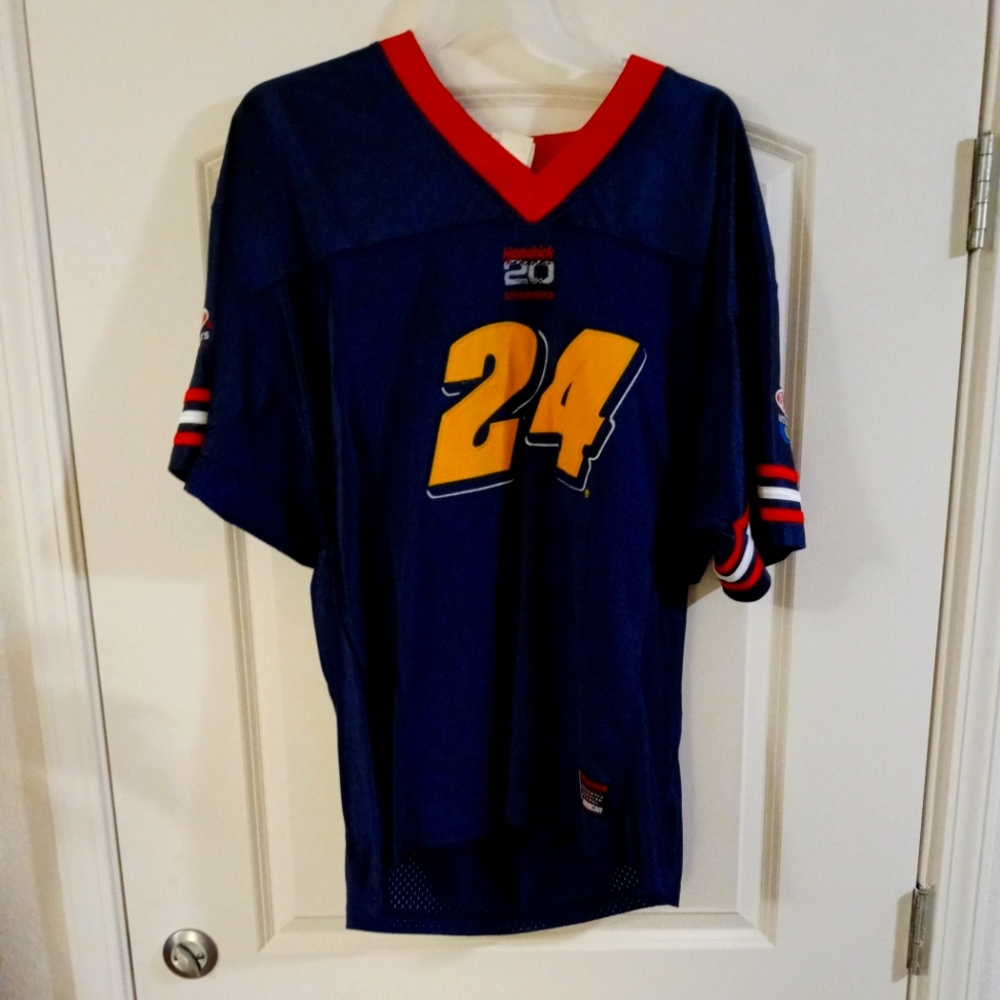 Jeff Gordon number 24 Nascar jersey size large